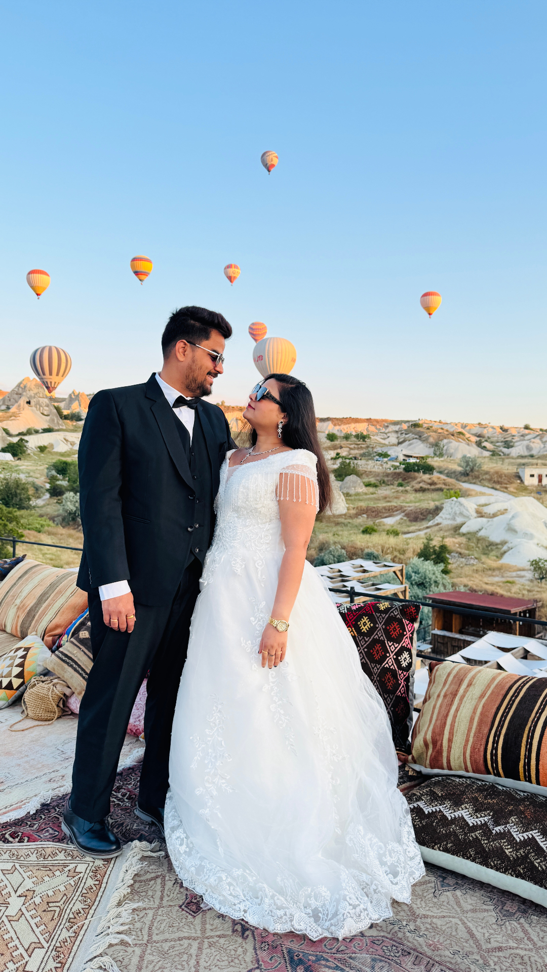 Ritesh & Jyoti in Cappadocia with hot air balloons
